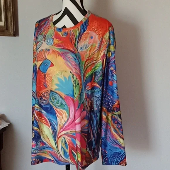 Peacock XL Women's Top - Picture 4 of 7